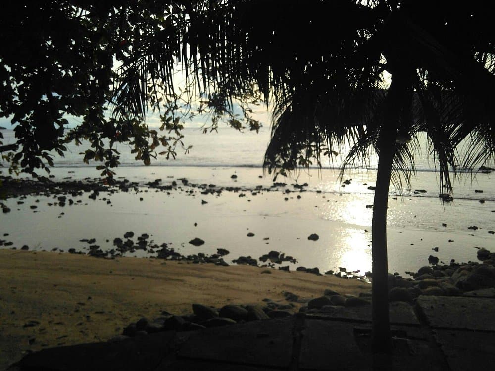 Pulau Mandeh, Pantai Bungus, dan Pelabuhan Muaro untuk wisata bahari, foto 2 dari 3